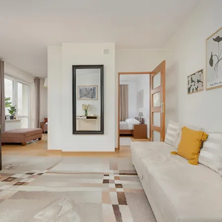 Spacious In The Heart Of By Renters Apartman Sopot