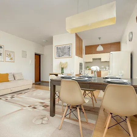 Apartman Spacious In The Heart Of By Renters *