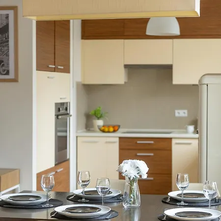 Spacious In The Heart Of By Renters Lejlighed Sopot